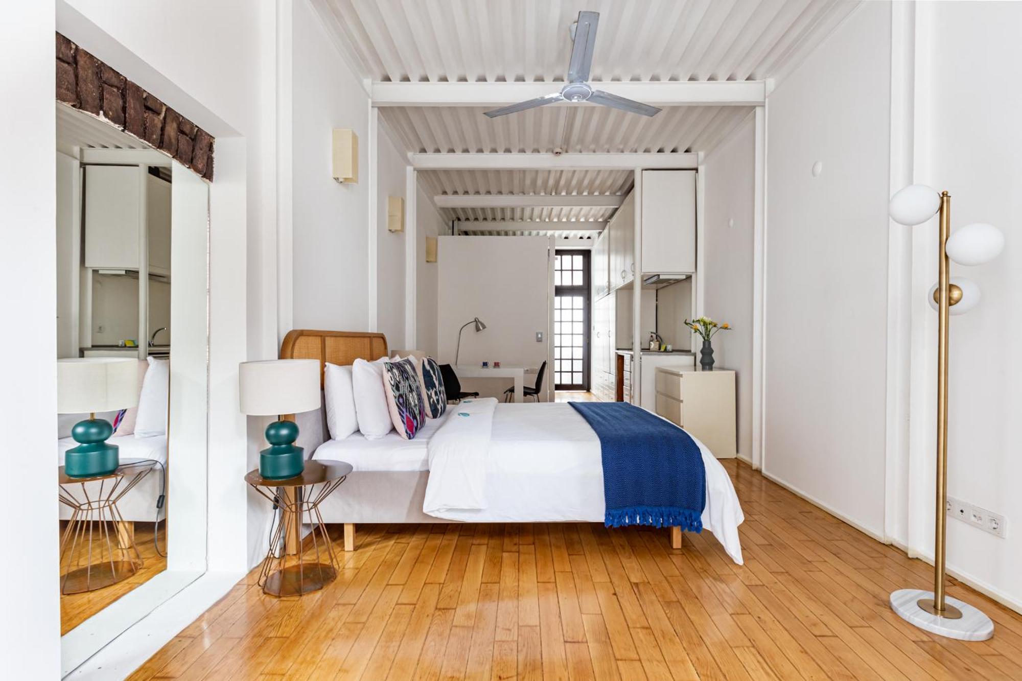 Blue Pera House Villa Истанбул Екстериор снимка